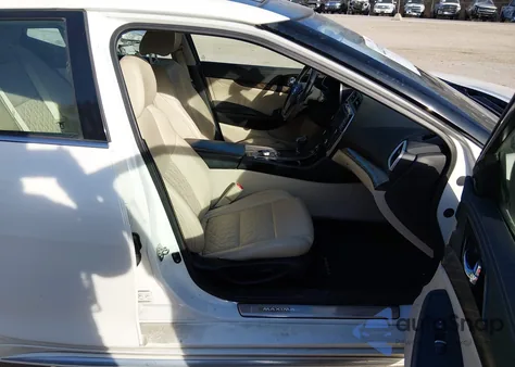 2017 Nissan Maxima 3.5 Platinum z USA, uszkodzony, nr VIN 1N4AA6AP5HC389878